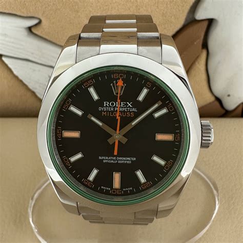 Vendesi Rolex Milgauss Vetro Verde per 8.950 